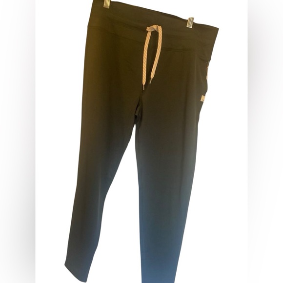 NWT Vuori halo vintage leggings Size L - Picture 2 of 4